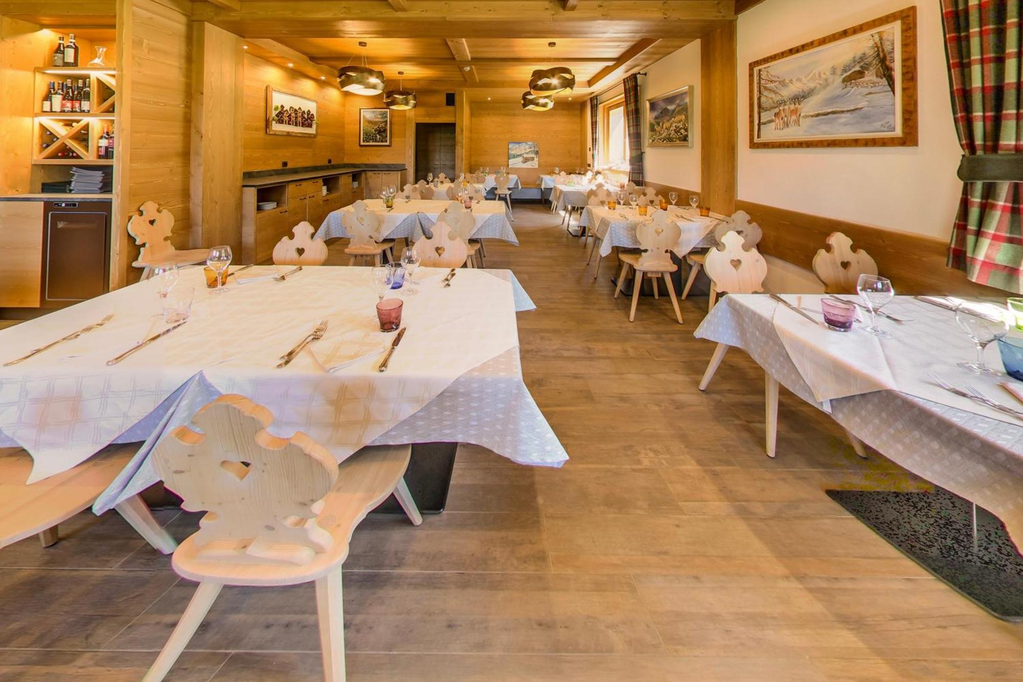 Hotel Rifugio Flora Alpina Passo San Pellegrino Esterno foto